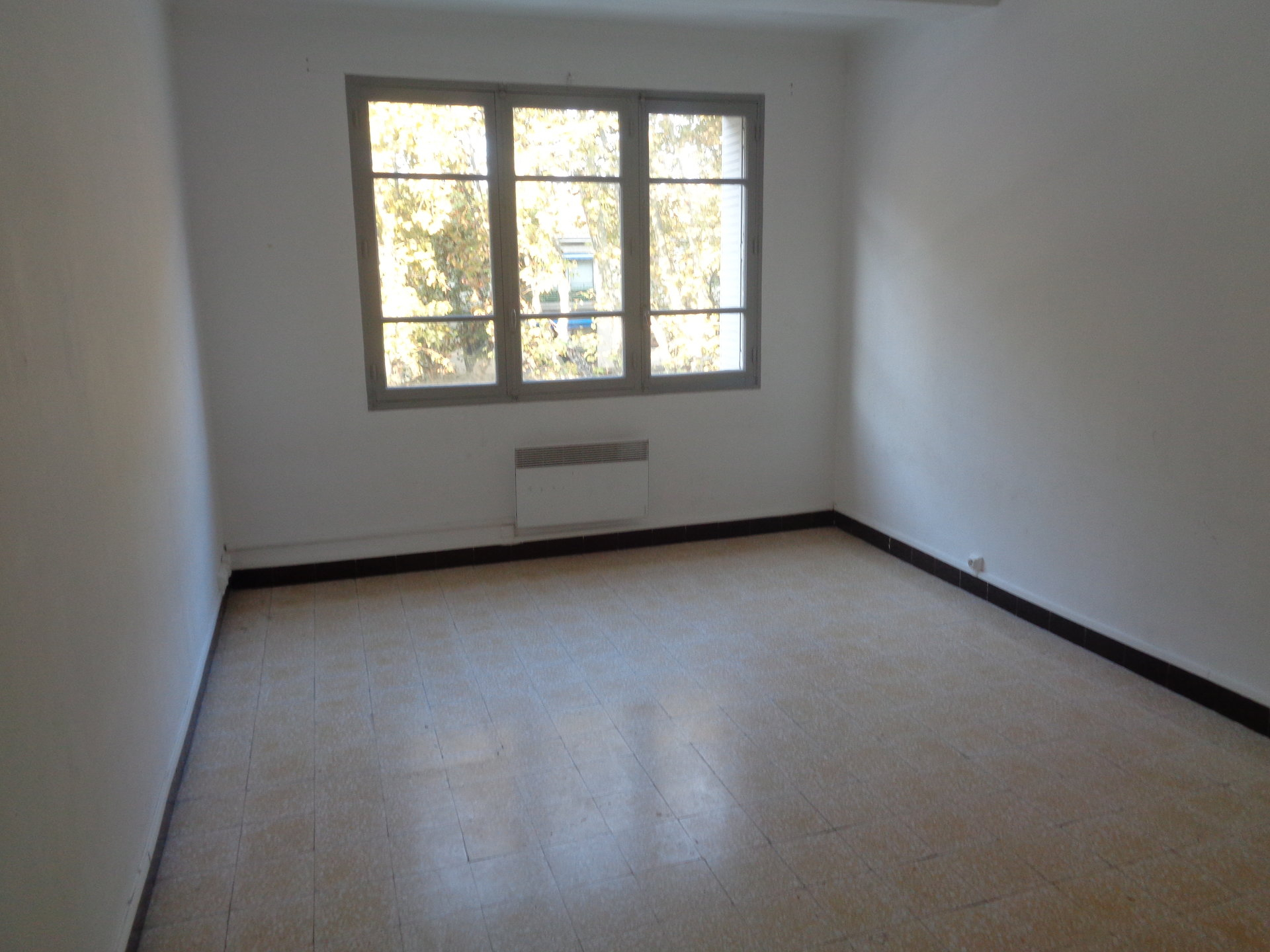 Vente Appartement TARASCON 1 salles de bain