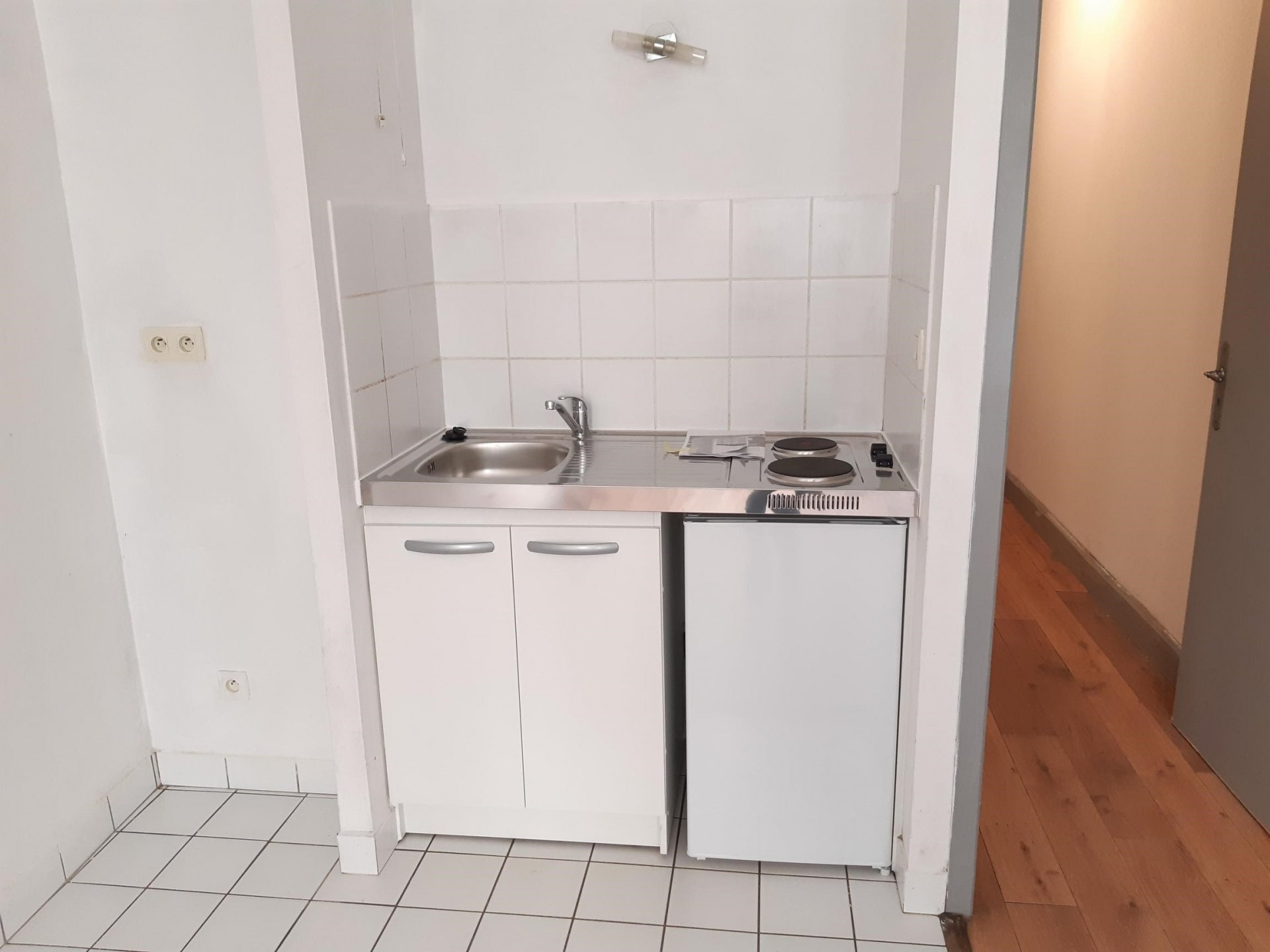 Location Appartement BEAUCAIRE convecteur, individuel, electrique chauffage