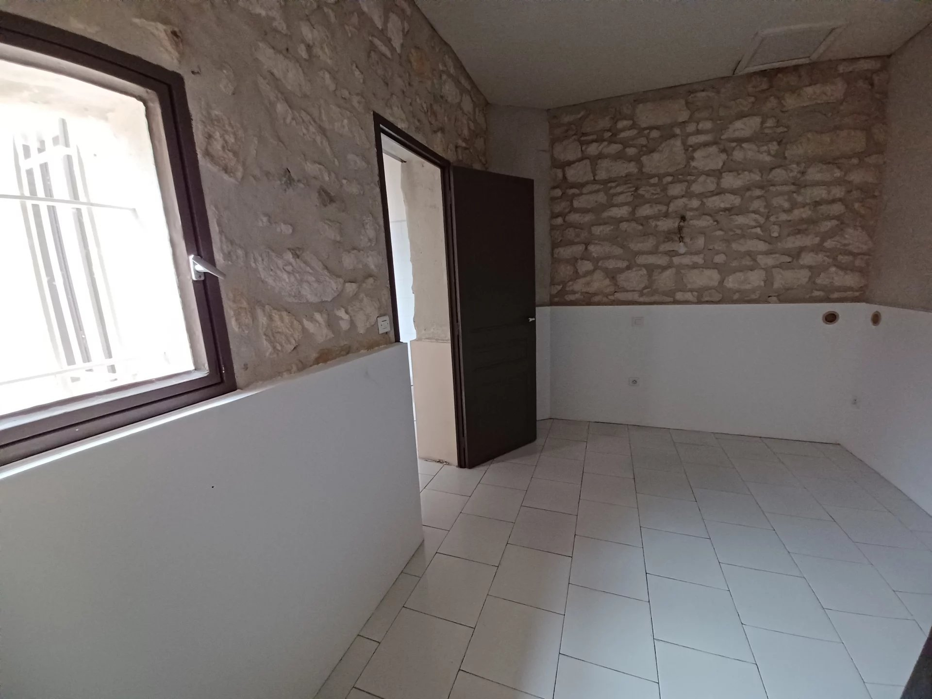 Location Appartement TARASCON 2 salles d'eau