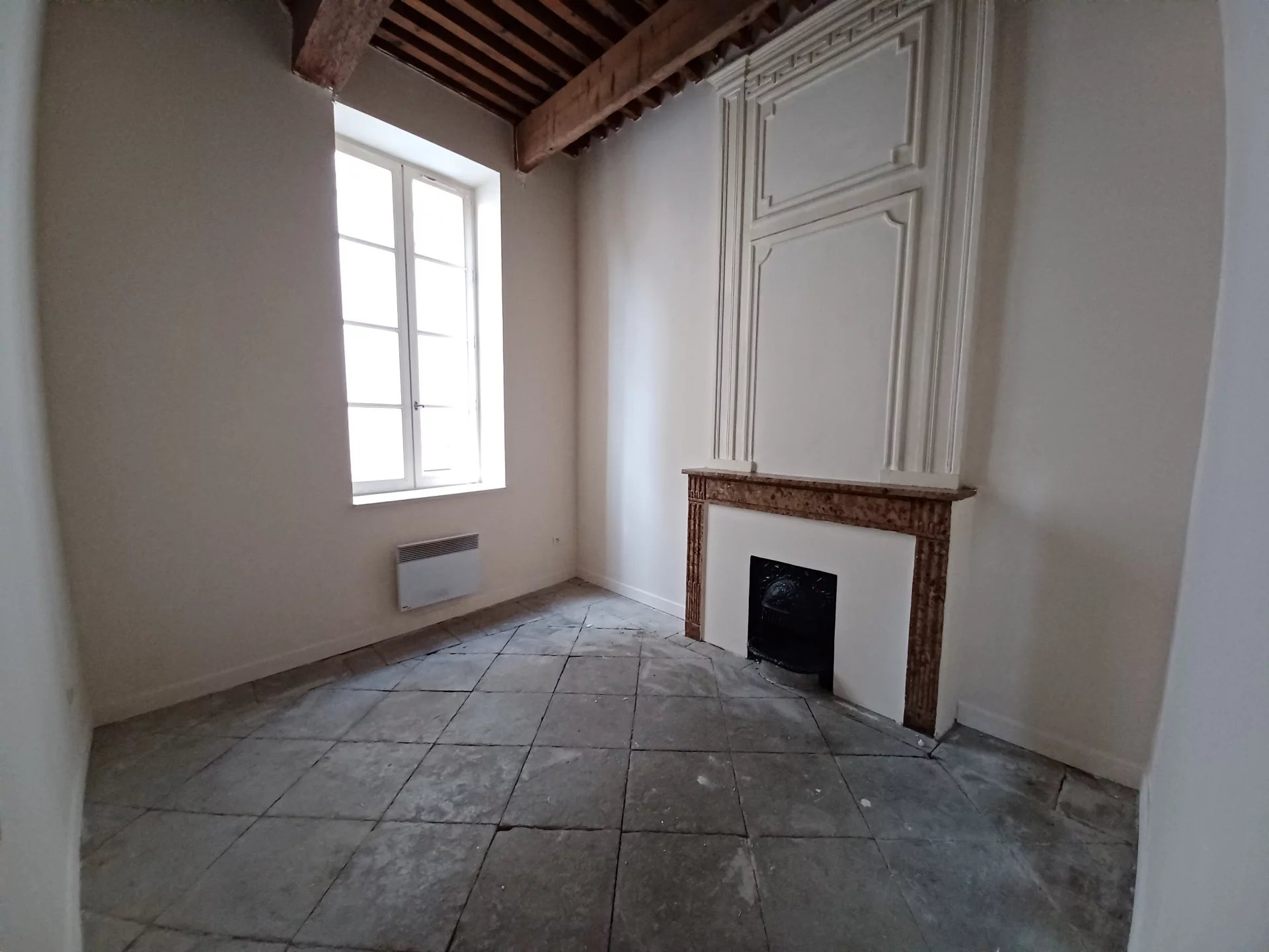 Location Appartement BEAUCAIRE 3 pièces