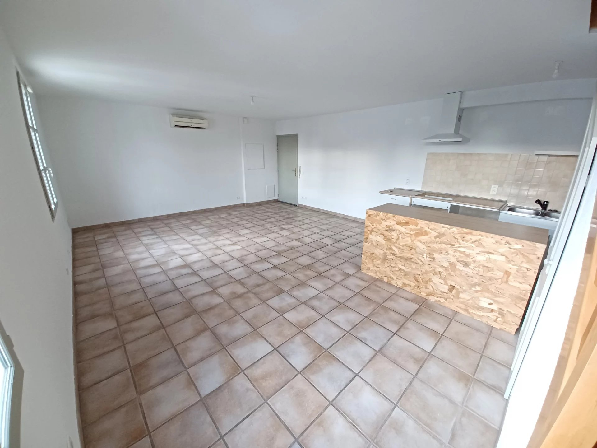 Location Appartement TARASCON 1 salles d'eau