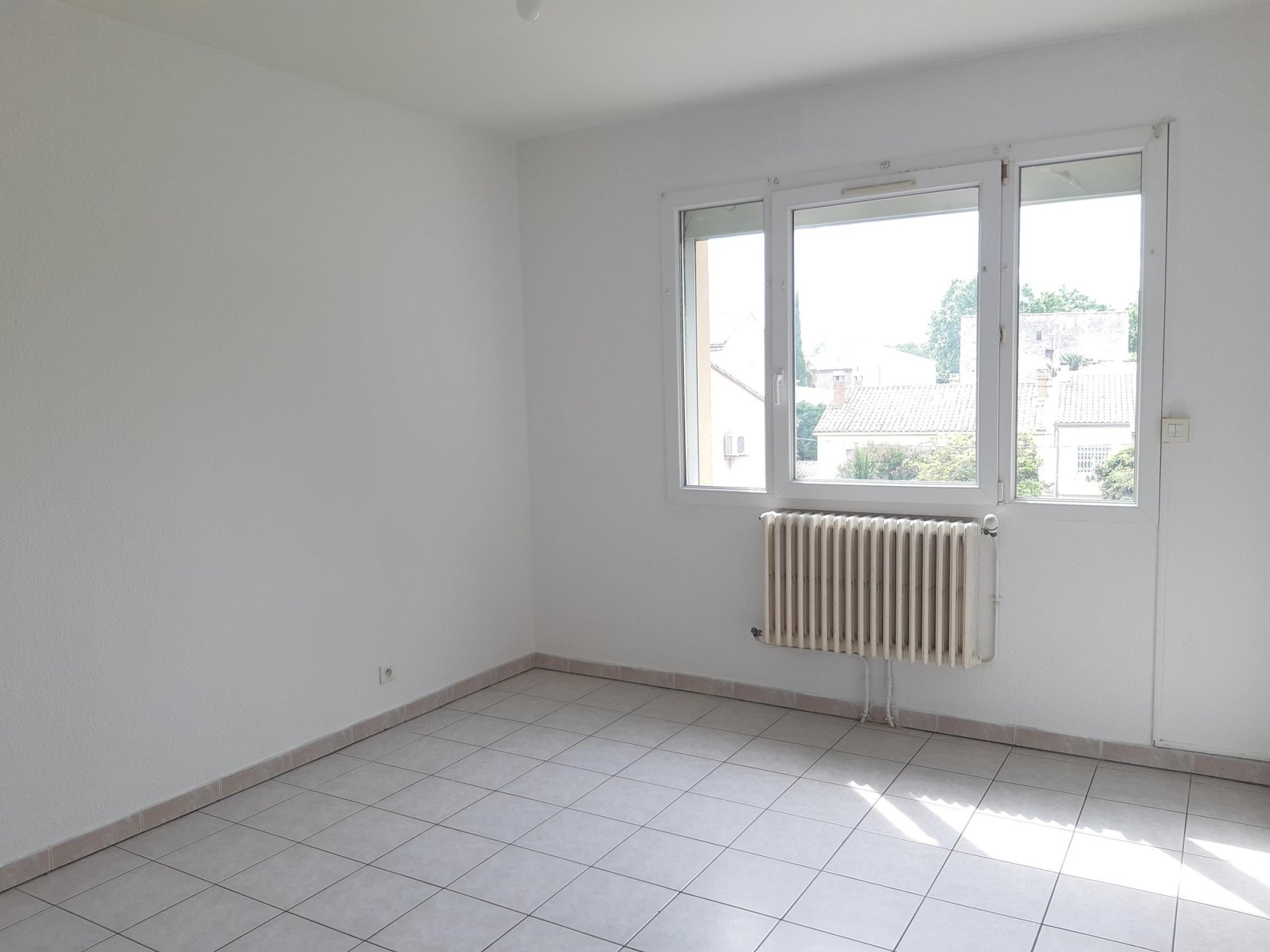 Location Appartement TARASCON 4 pièces