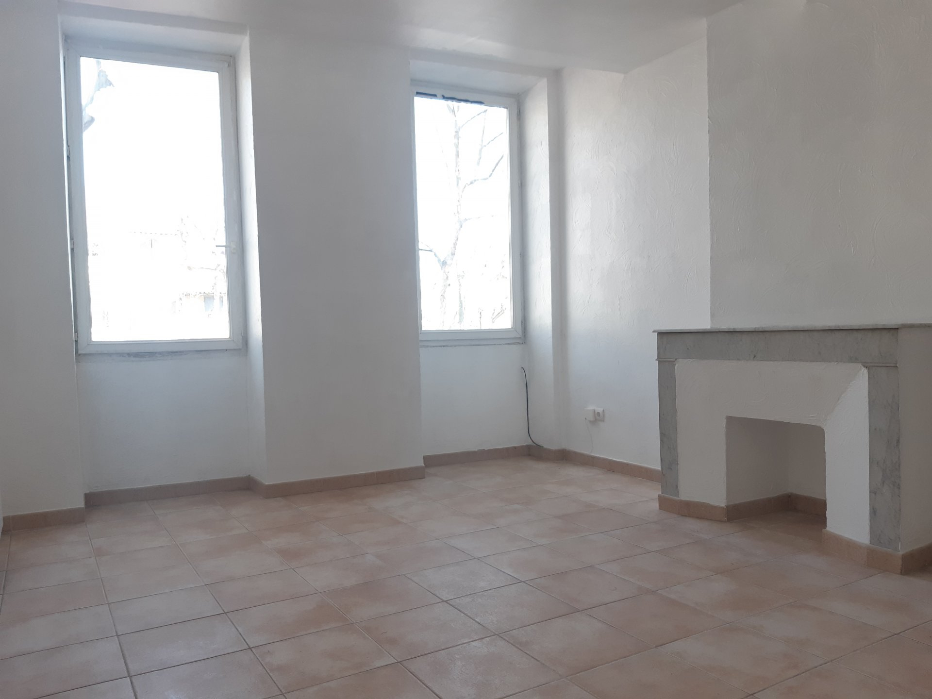 Location Appartement TARASCON 1 salles d'eau