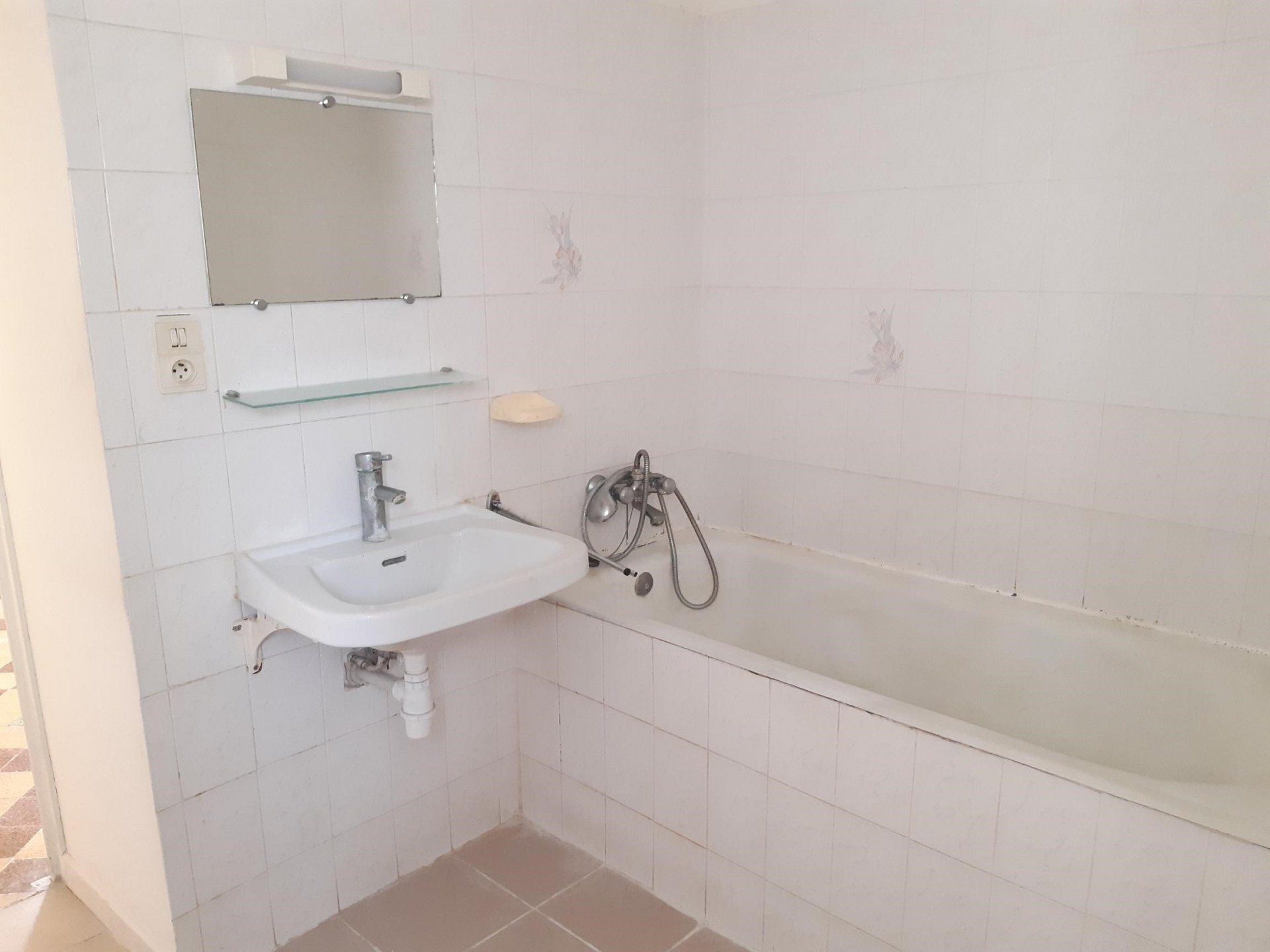 Location Appartement TARASCON 1 chambres