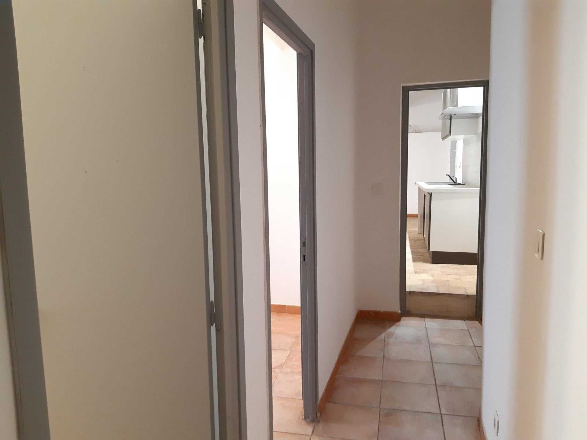 Location Appartement BEAUCAIRE 1 pièces