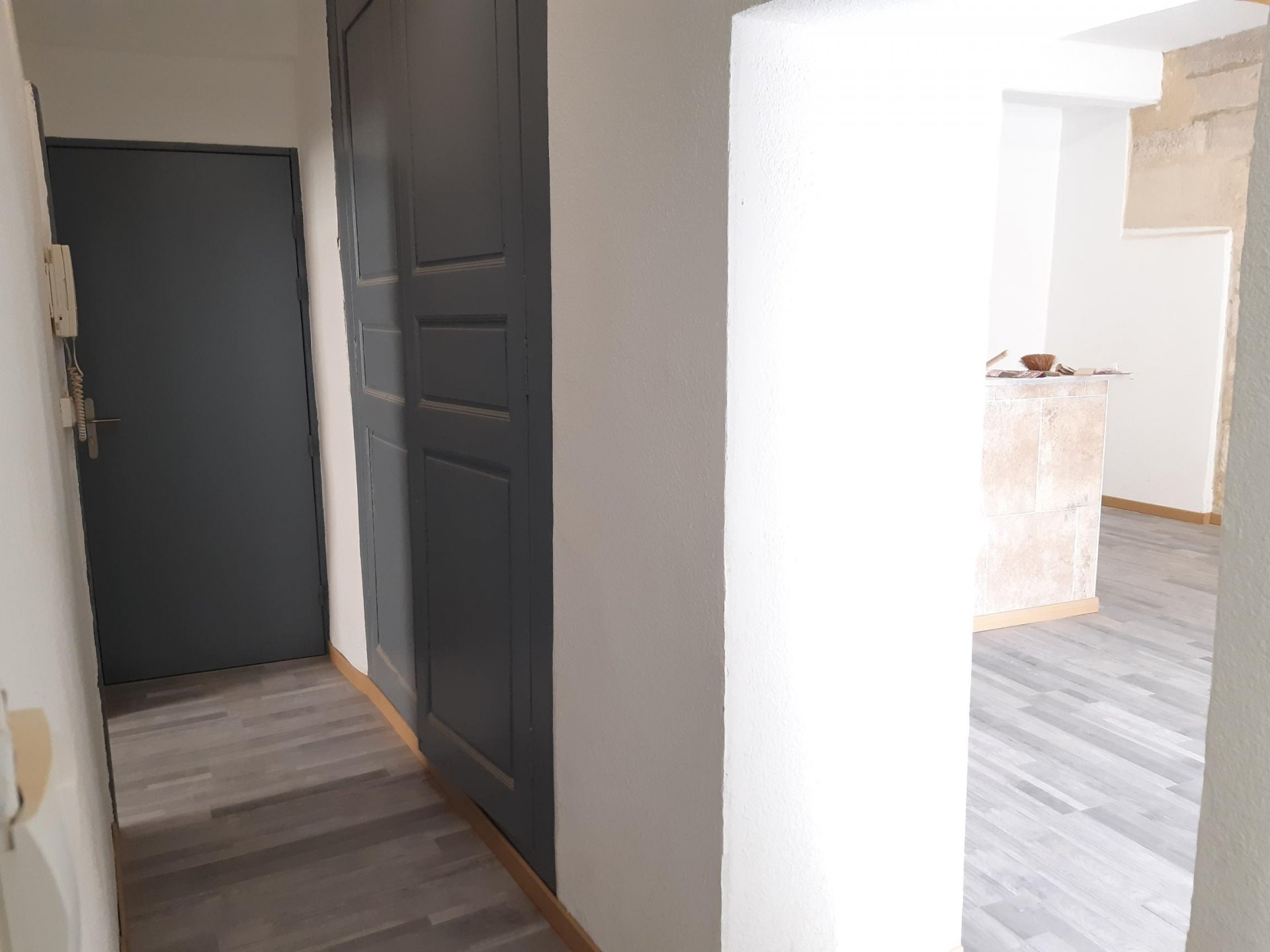 Location Appartement BEAUCAIRE surface habitable de 85 m²