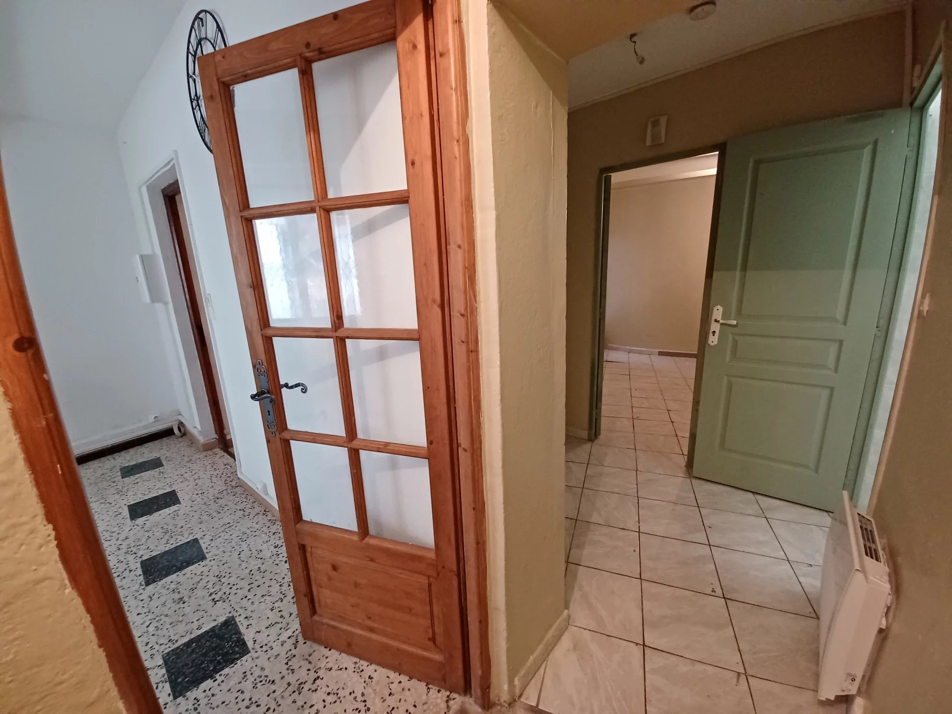 Location Appartement TARASCON surface habitable de 40 m²