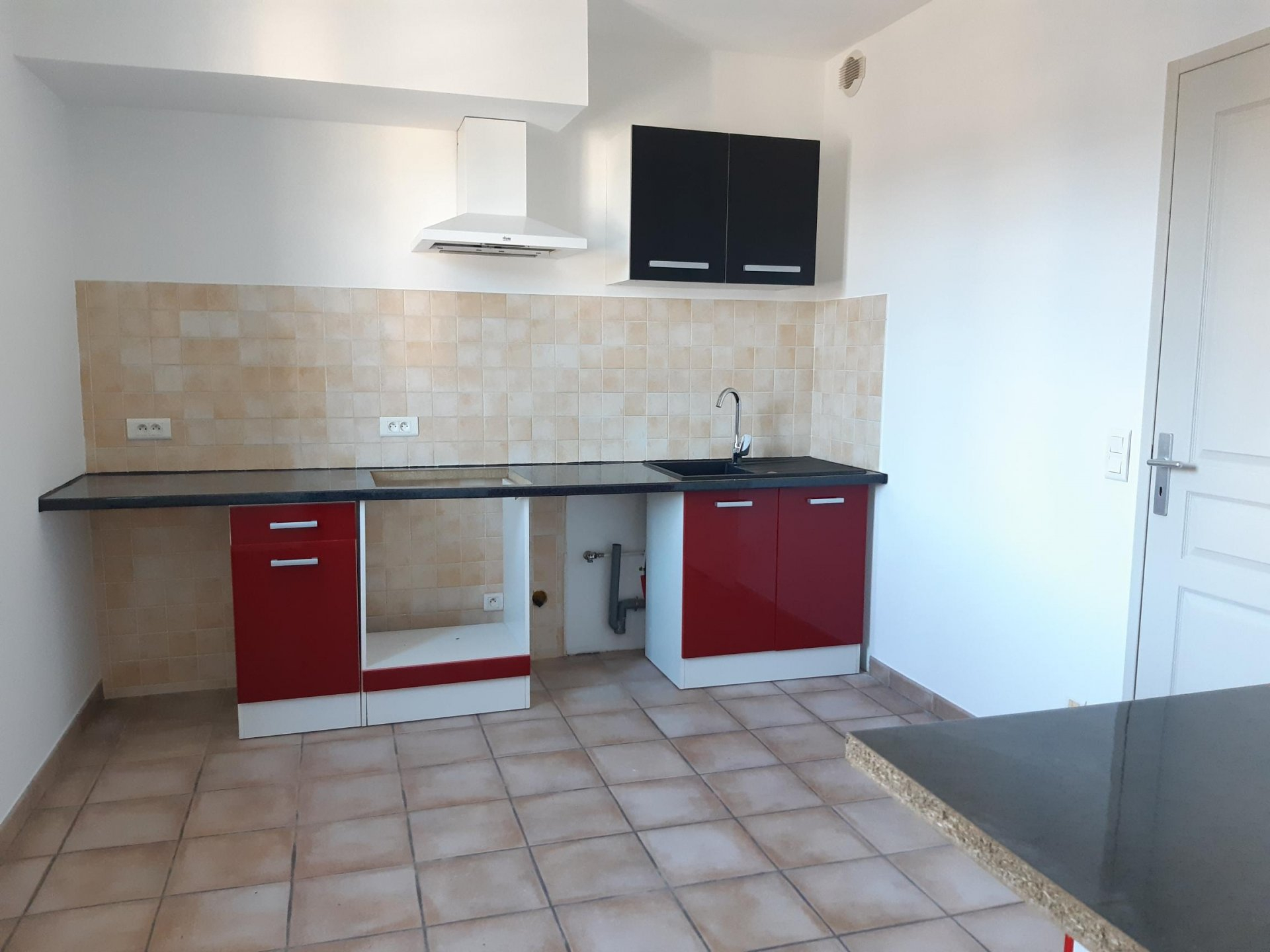 Location Appartement TARASCON 1 salles de bain