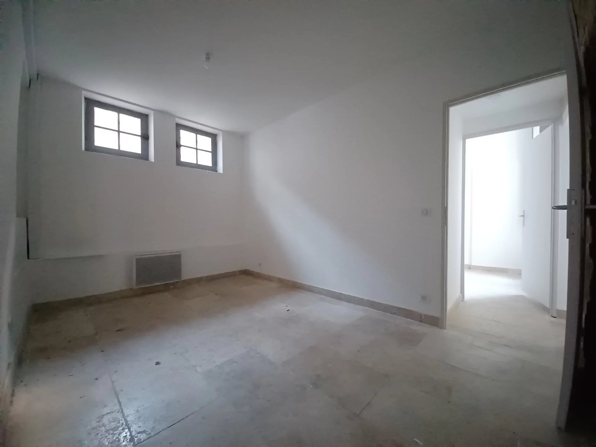 Location Appartement BEAUCAIRE surface habitable de 45 m²