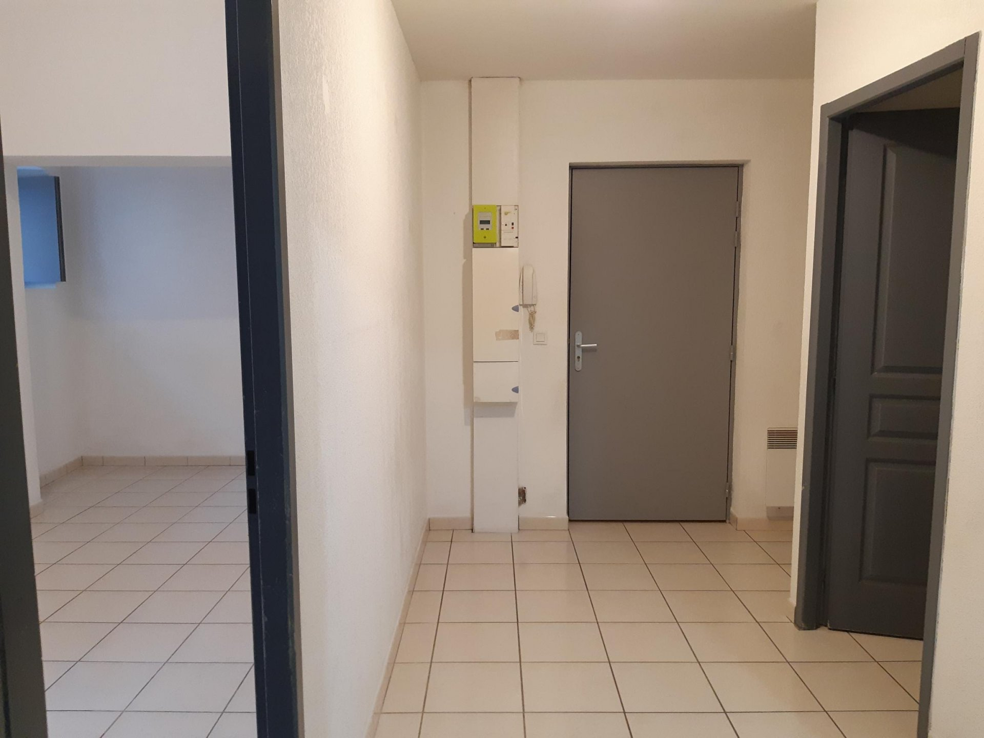 Location Appartement BEAUCAIRE 2 chambres