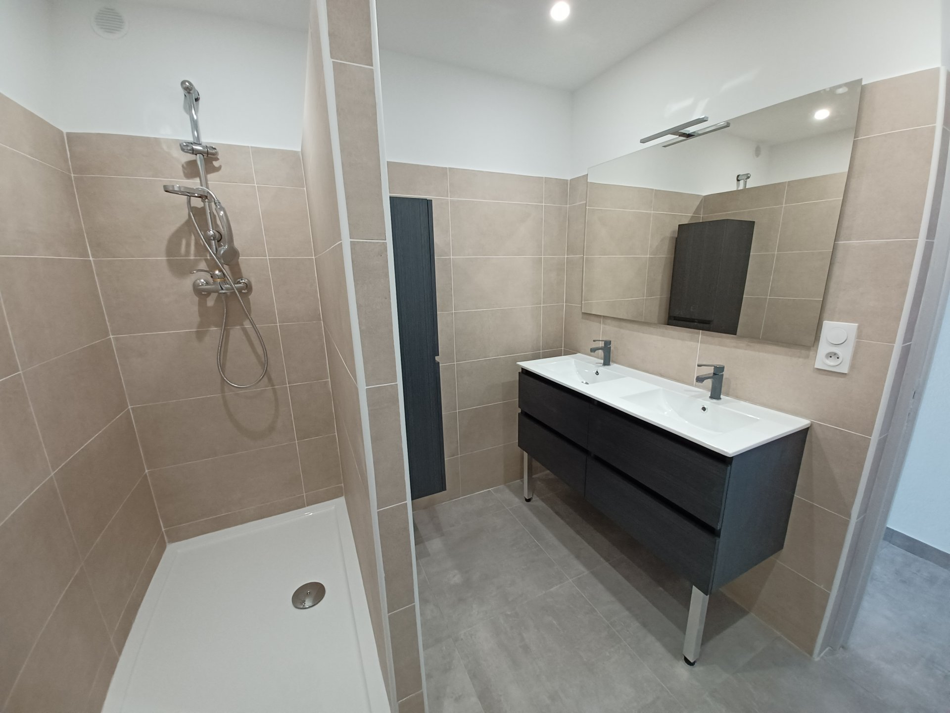 Location Appartement BEAUCAIRE 2 chambres