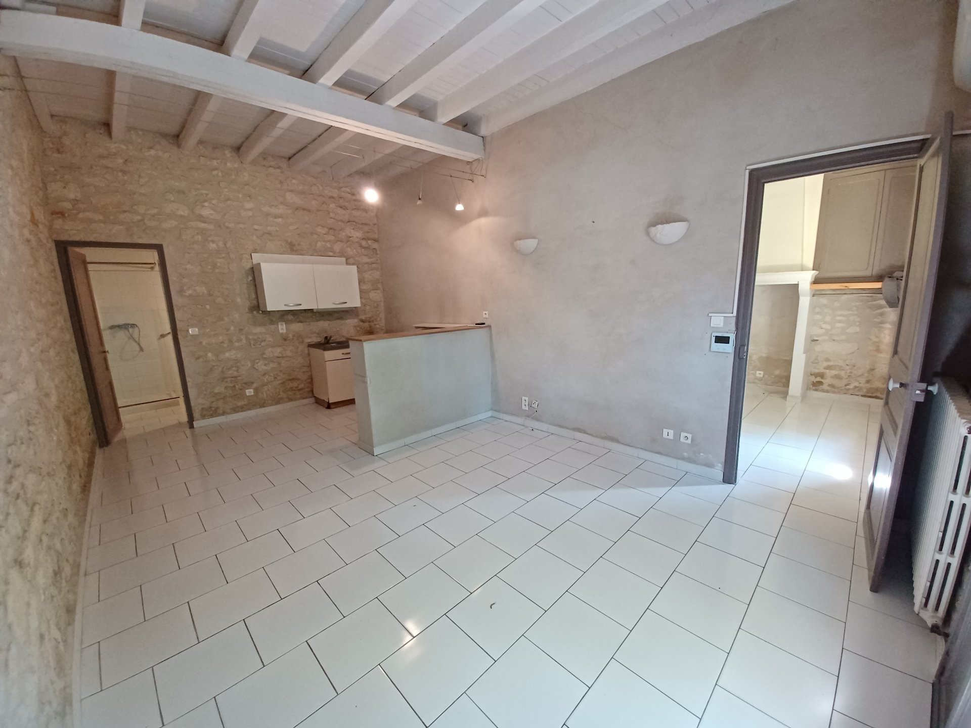 Location Appartement TARASCON 1 salles de bain