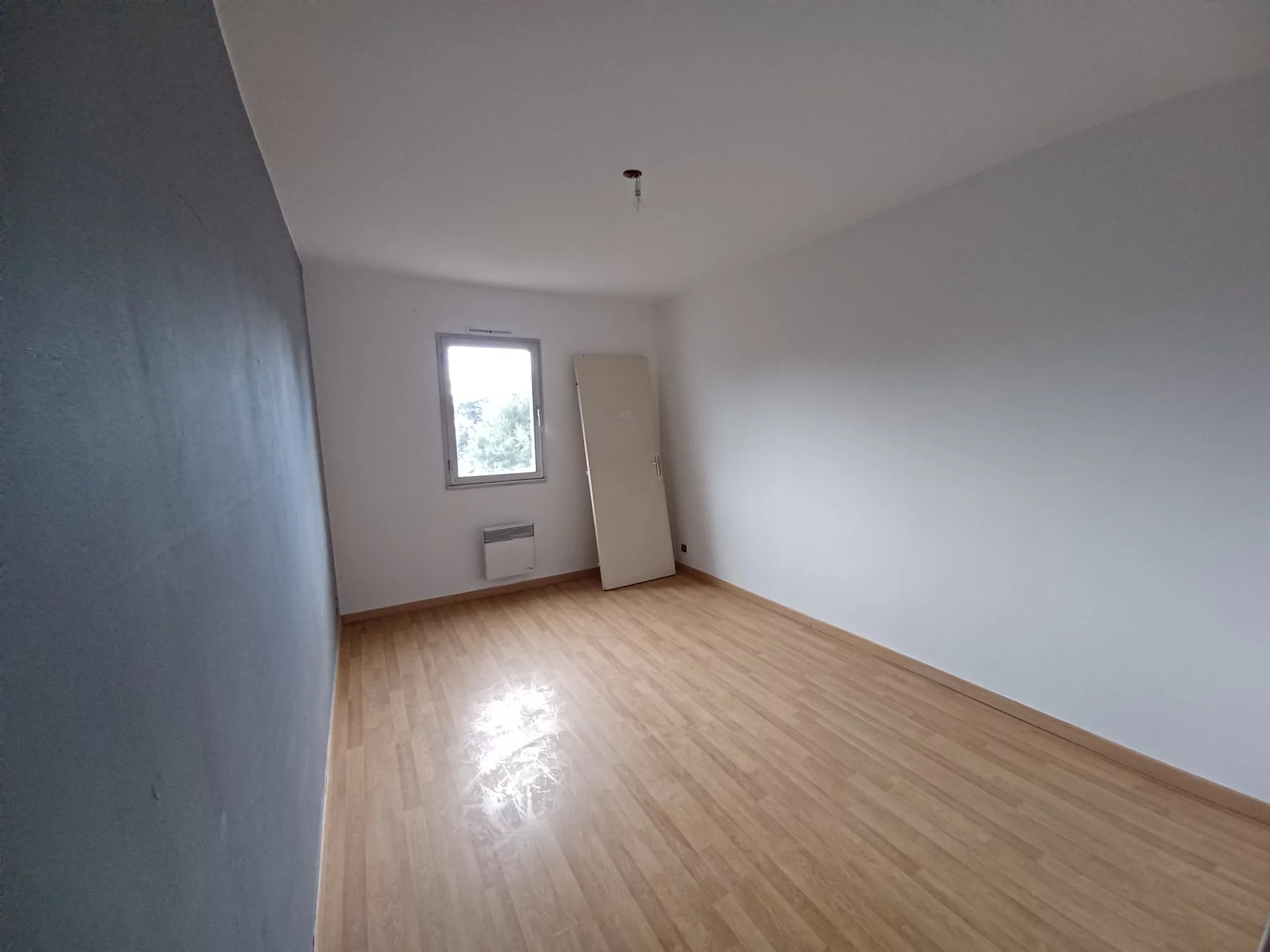 Location Appartement TARASCON surface habitable de 133 m²