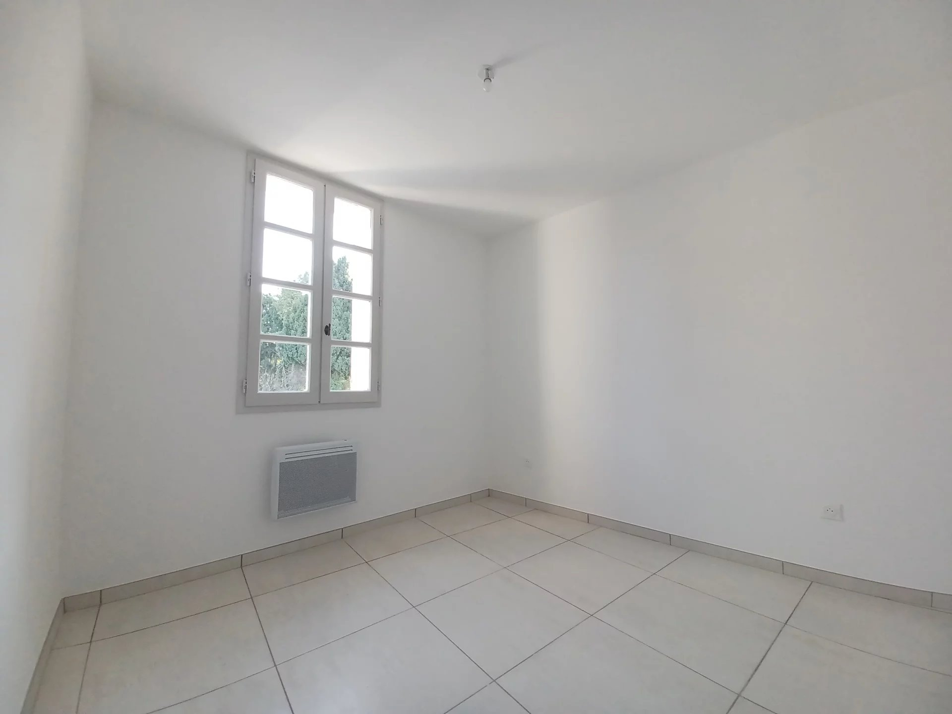 Location Appartement SAINT-ÉTIENNE-DU-GRÈS 3 pièces