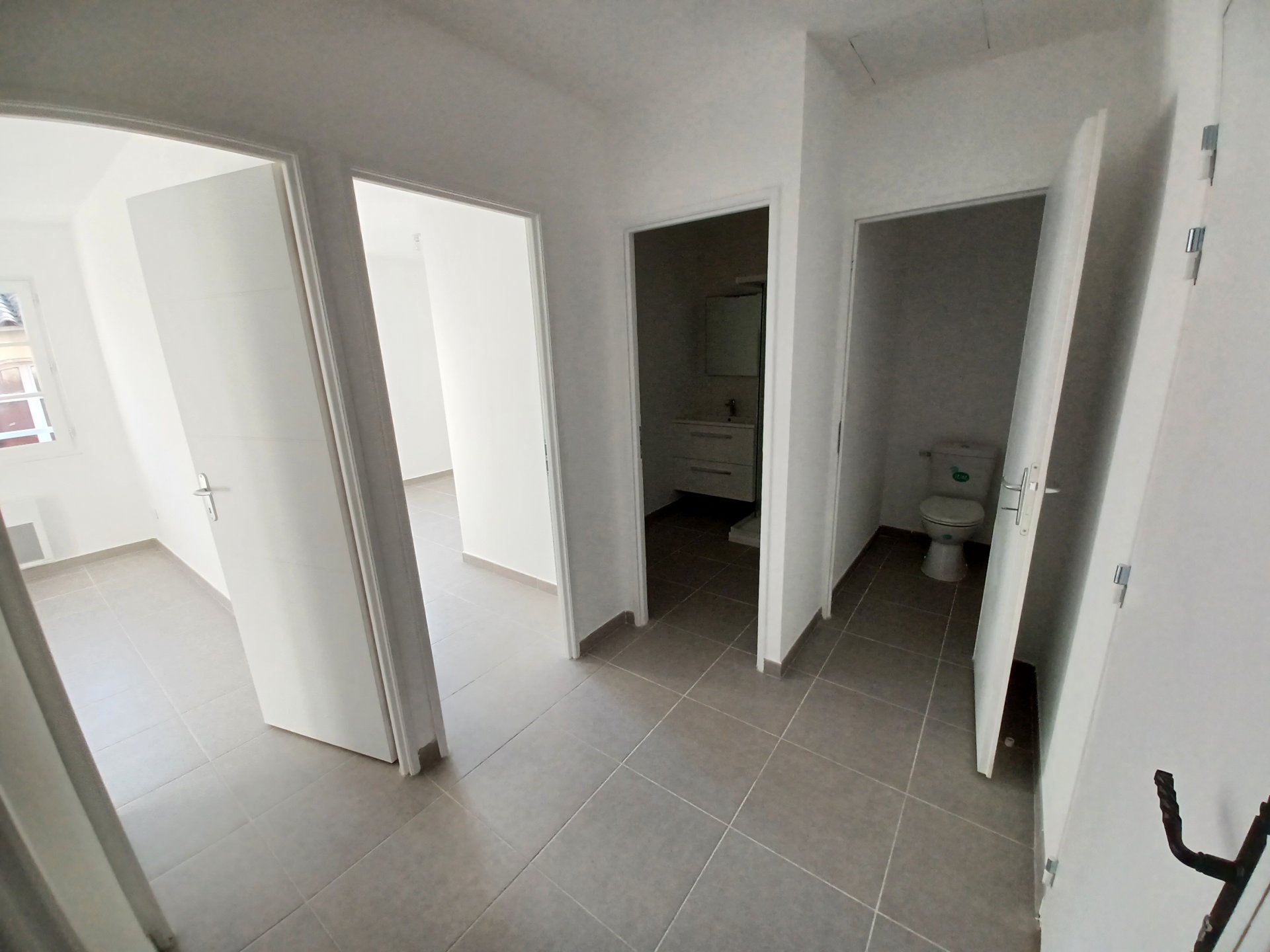 Location Appartement BEAUCAIRE 3 pièces
