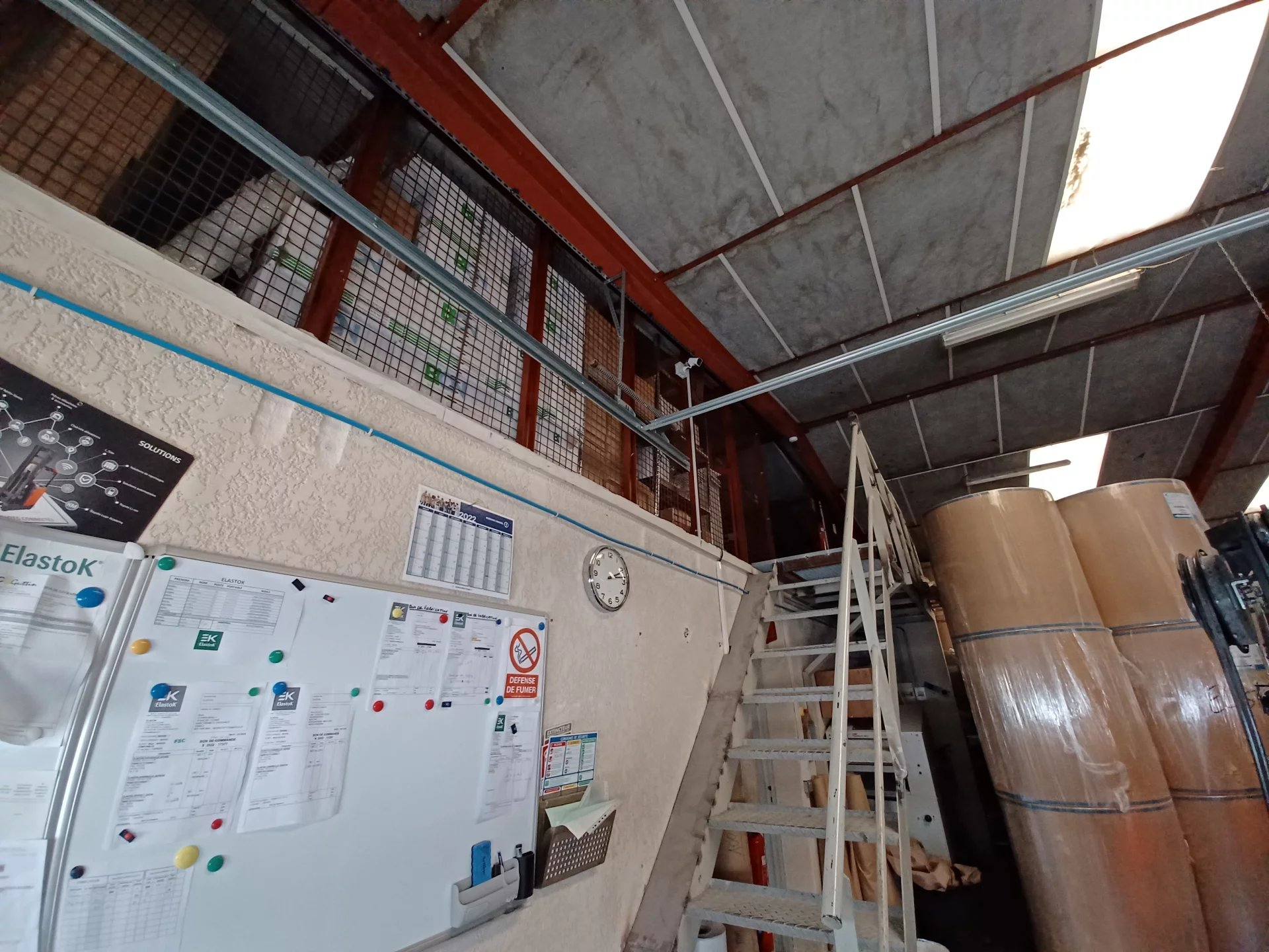 Location Fonds de commerce TARASCON surface habitable de 630 m²