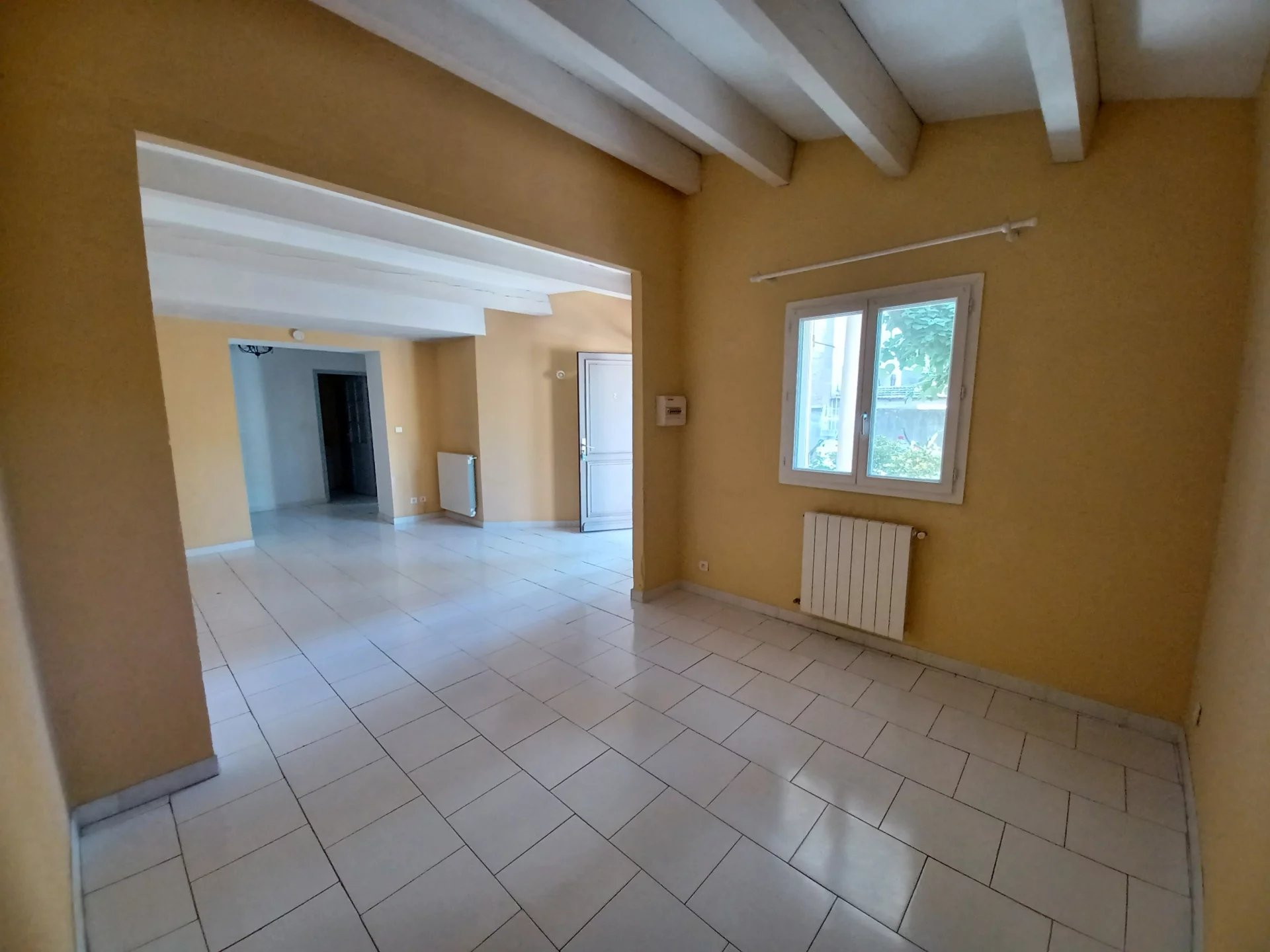 Location Appartement TARASCON séjour de 26.32 m²