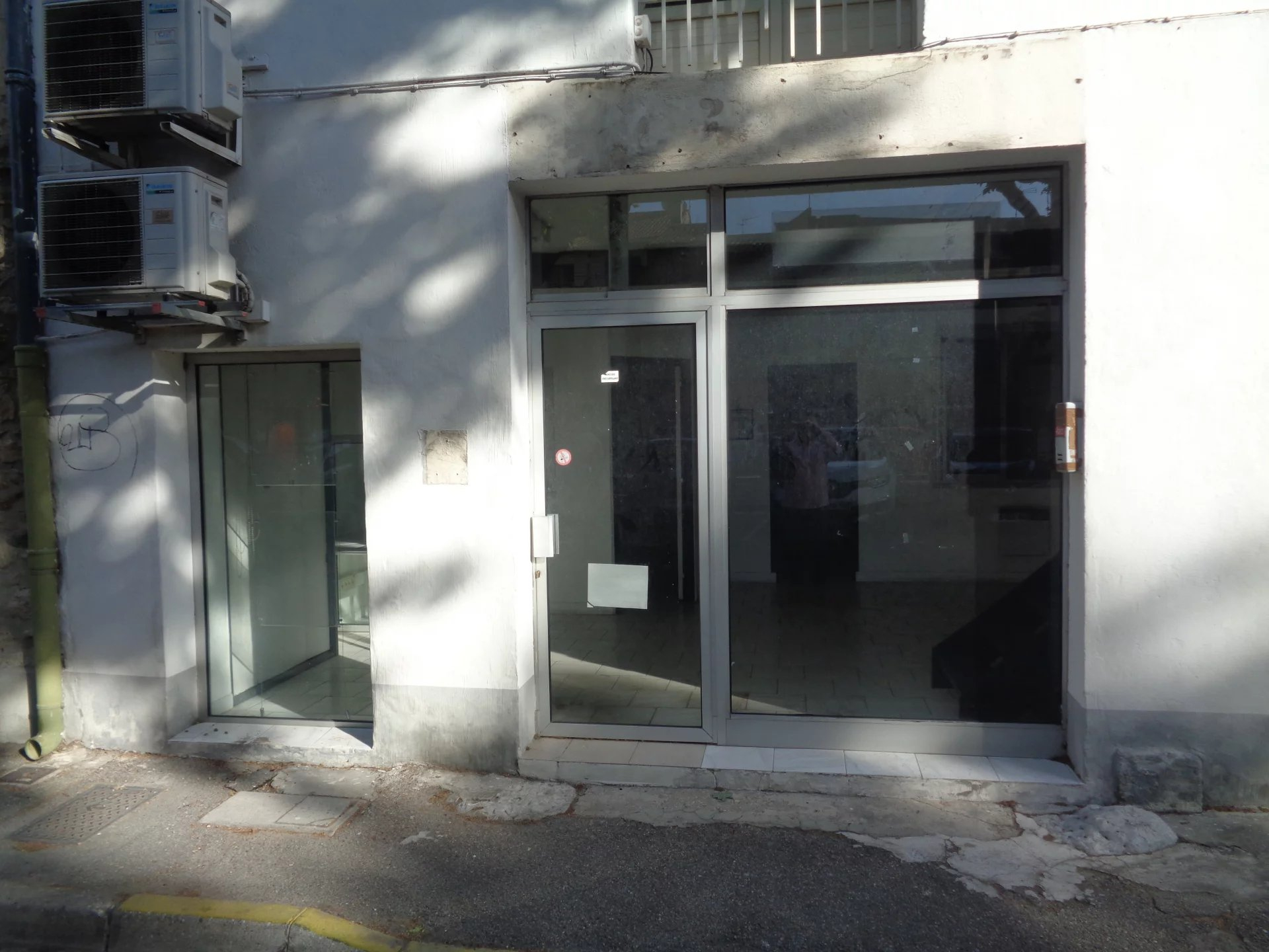 Vente Fonds de commerce TARASCON surface habitable de 0 m²