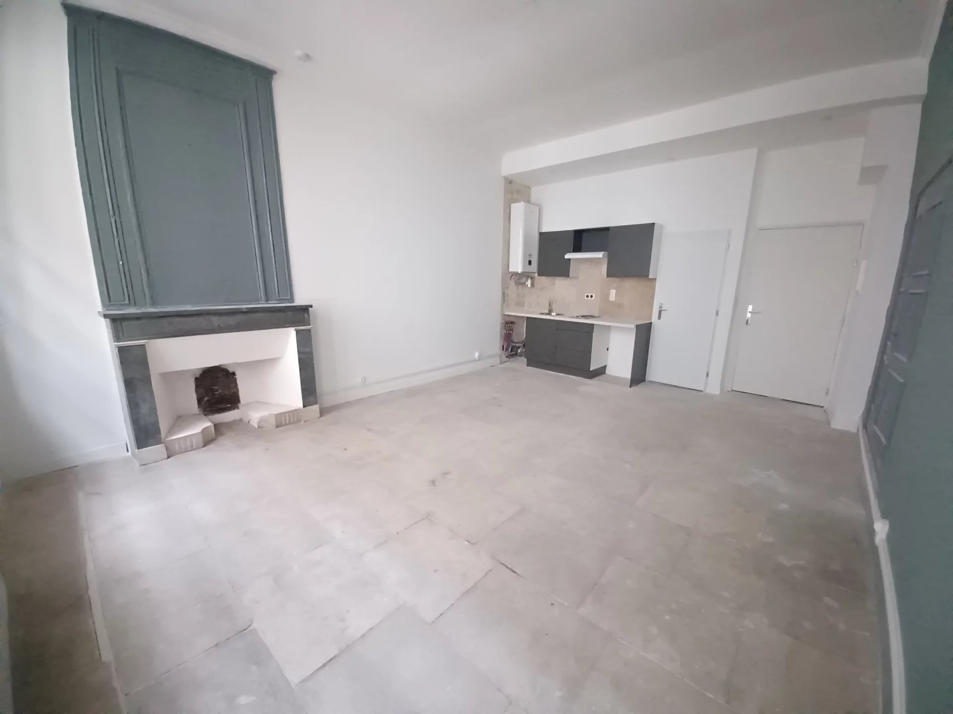 Location Appartement BEAUCAIRE Mandat : 1014-2DG