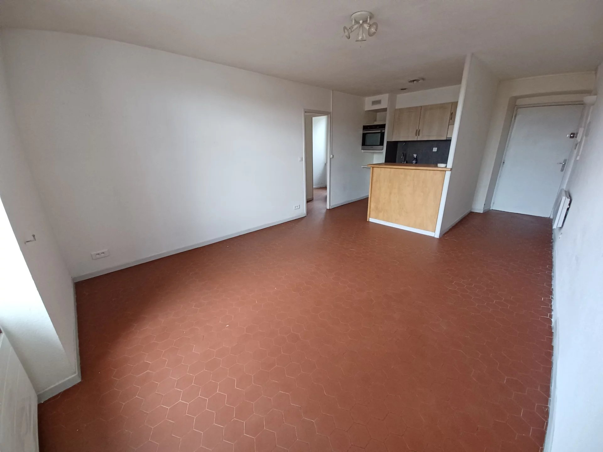 Location Appartement BEAUCAIRE Mandat : 1296-0033-B13