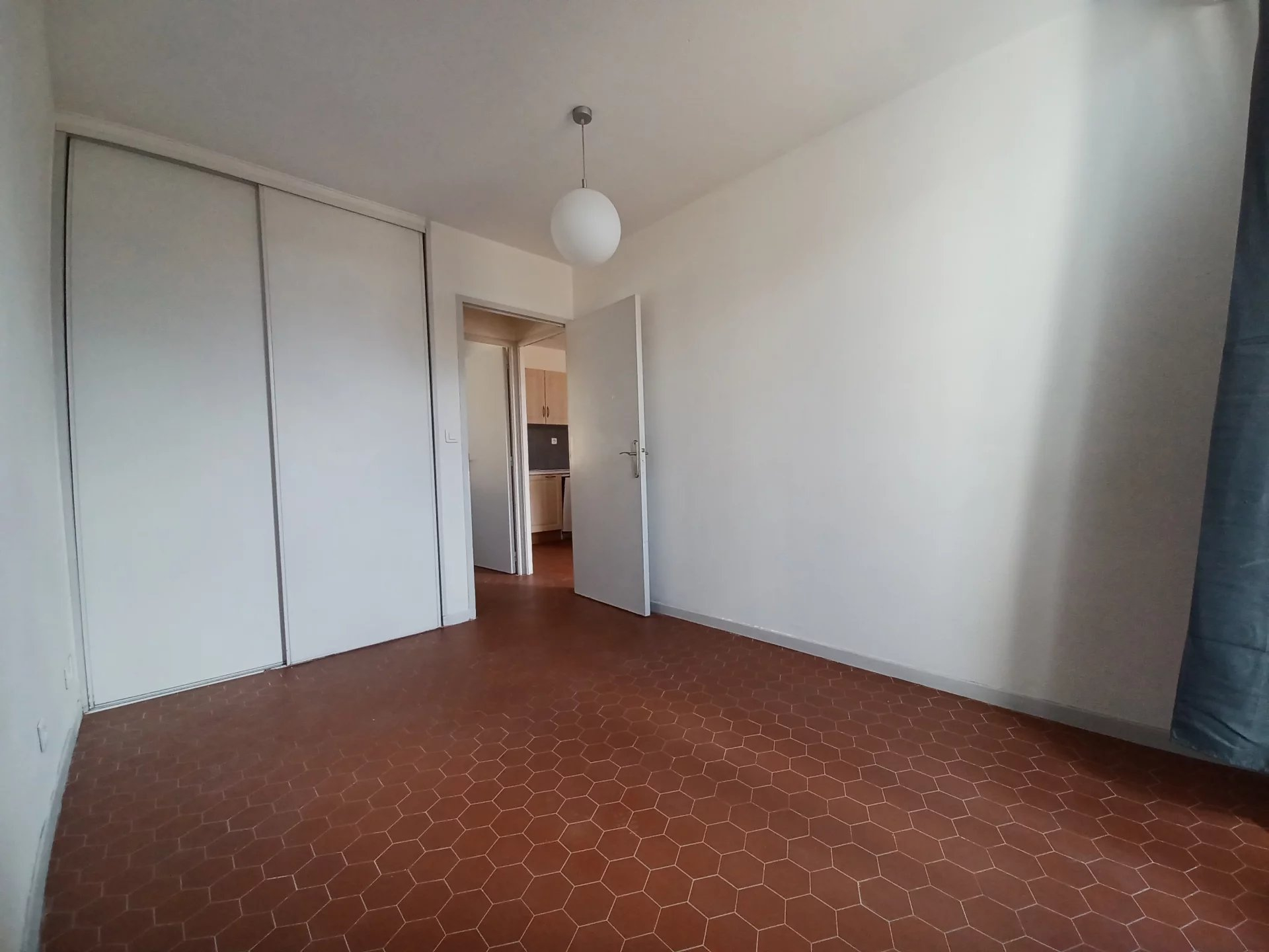 Location Appartement BEAUCAIRE 2 pièces