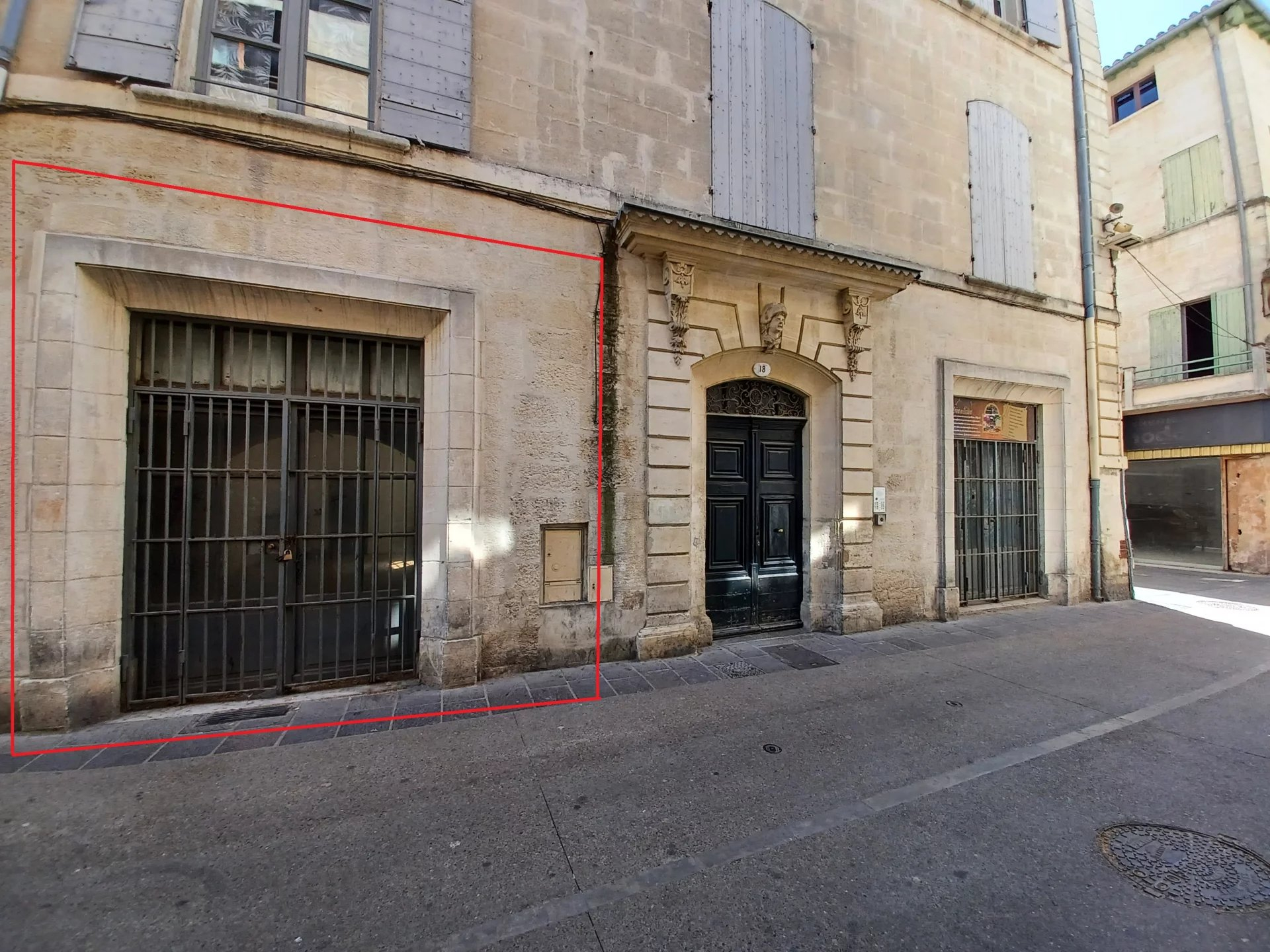 Location Local commercial BEAUCAIRE surface habitable de 46 m²