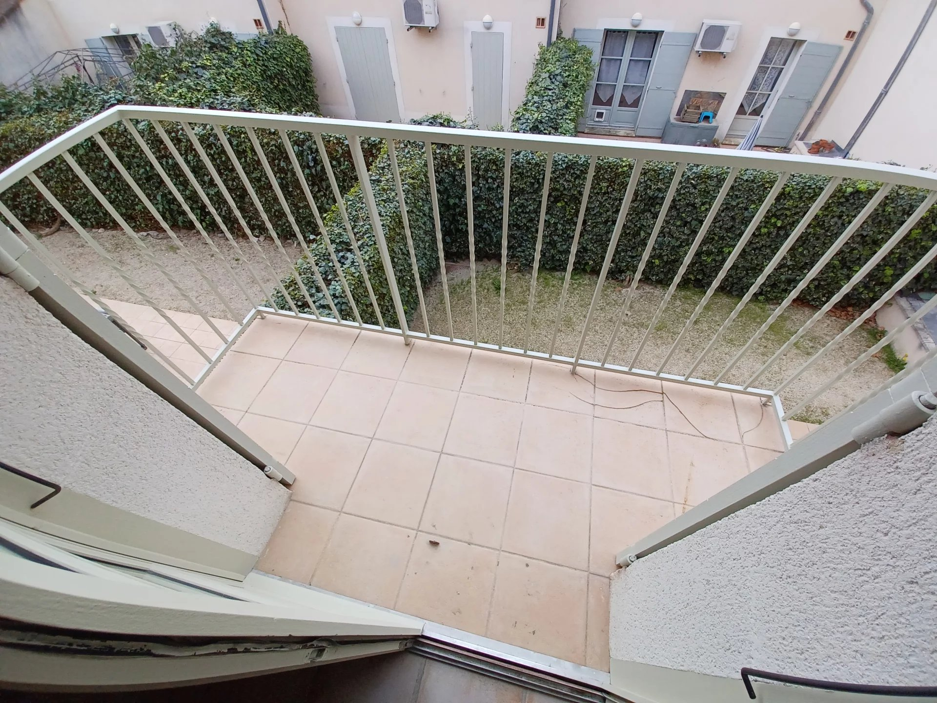 Location Appartement TARASCON surface habitable de 73 m²