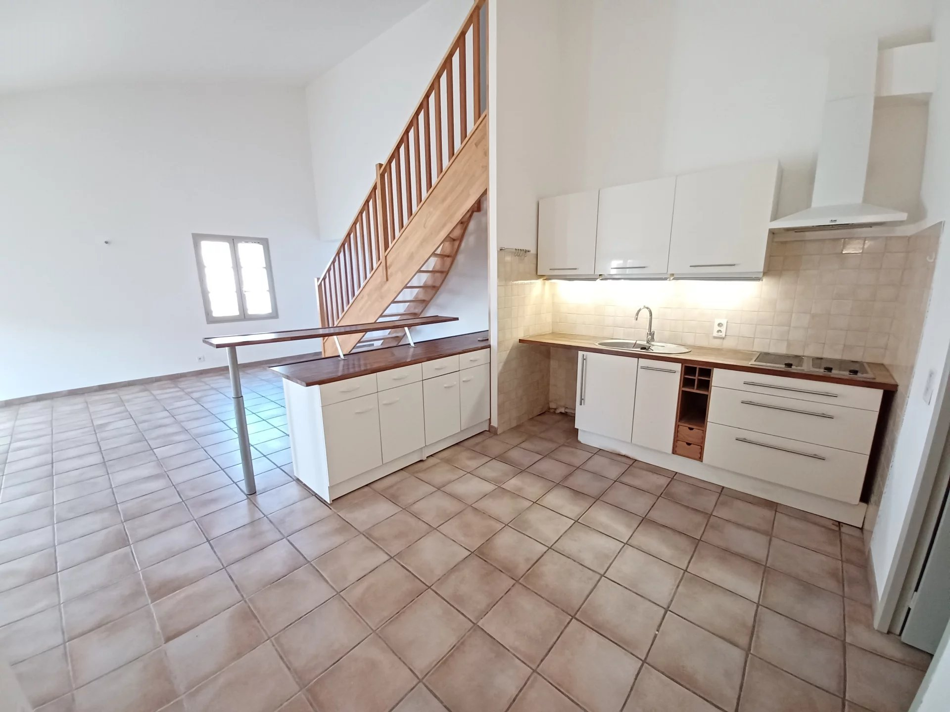 Location Appartement TARASCON surface habitable de 0 m²