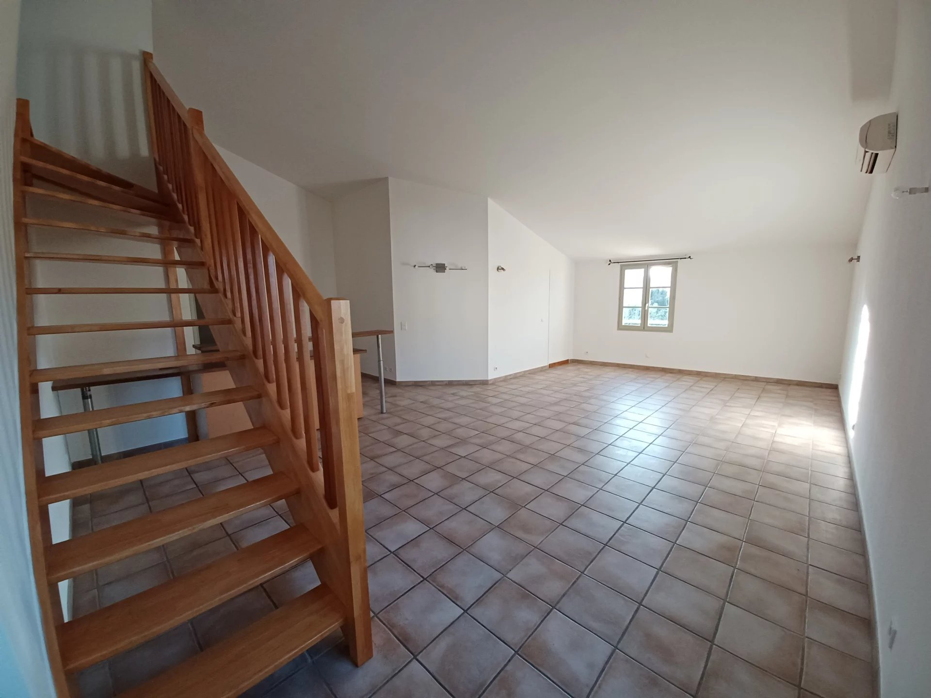 Location Appartement TARASCON 4 pièces