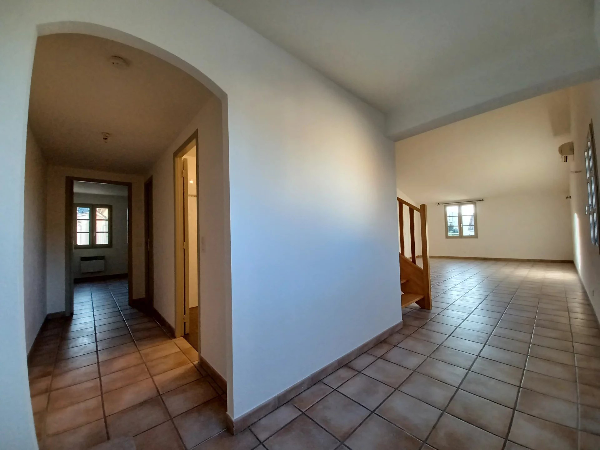 Location Appartement TARASCON convecteur, electrique chauffage