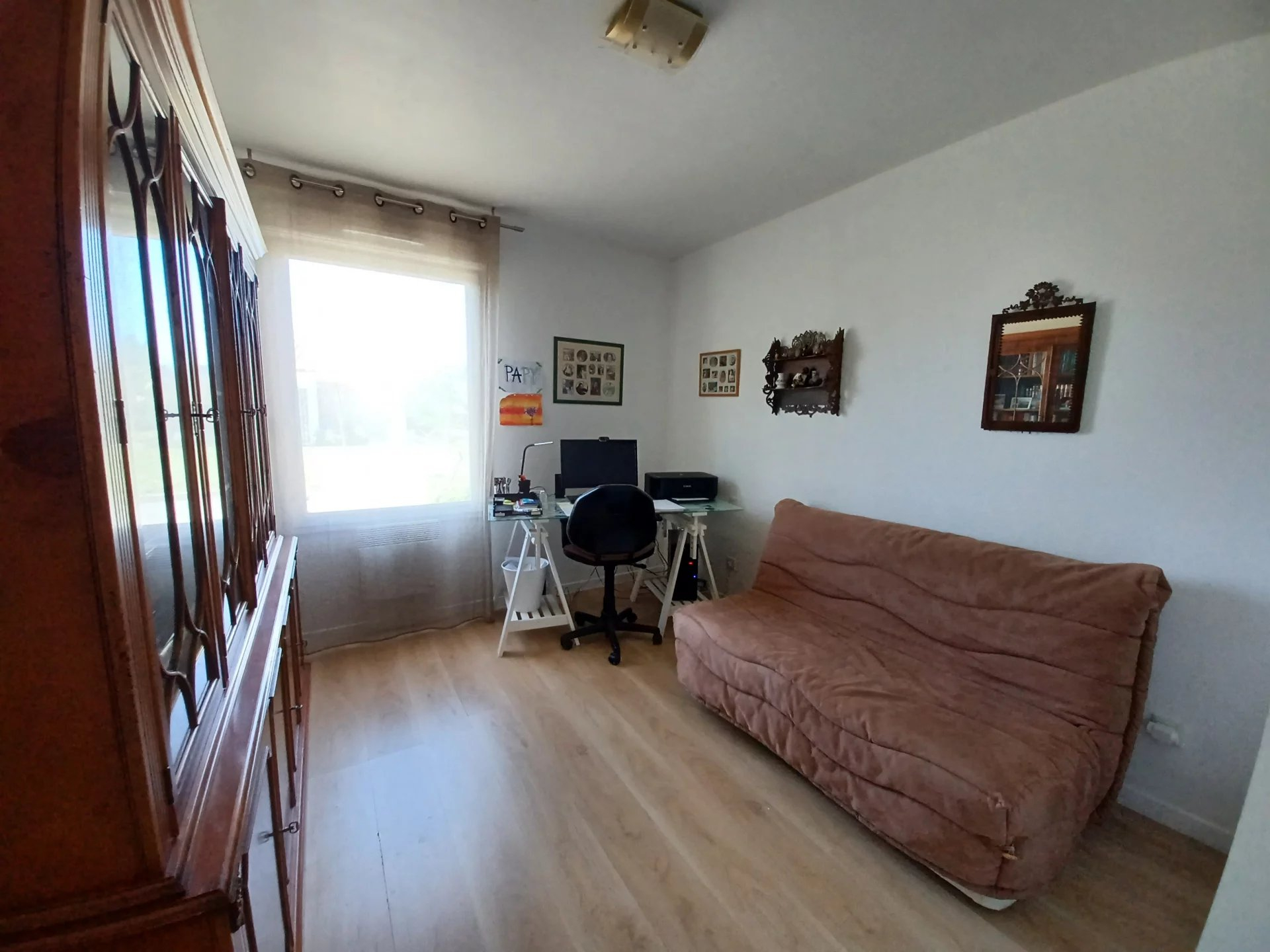 Location Appartement ROCHEFORT-DU-GARD 3 pièces