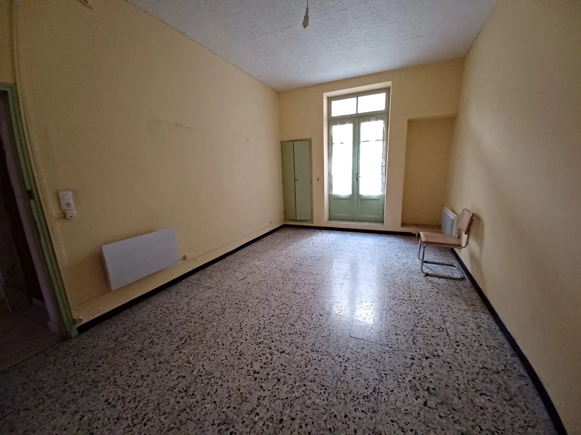 Location Local commercial BEAUCAIRE surface habitable de 45 m²