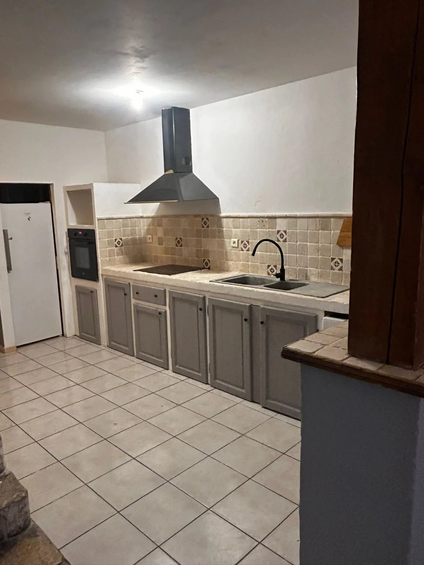 Location Maison BEAUCAIRE surface habitable de 94 m²