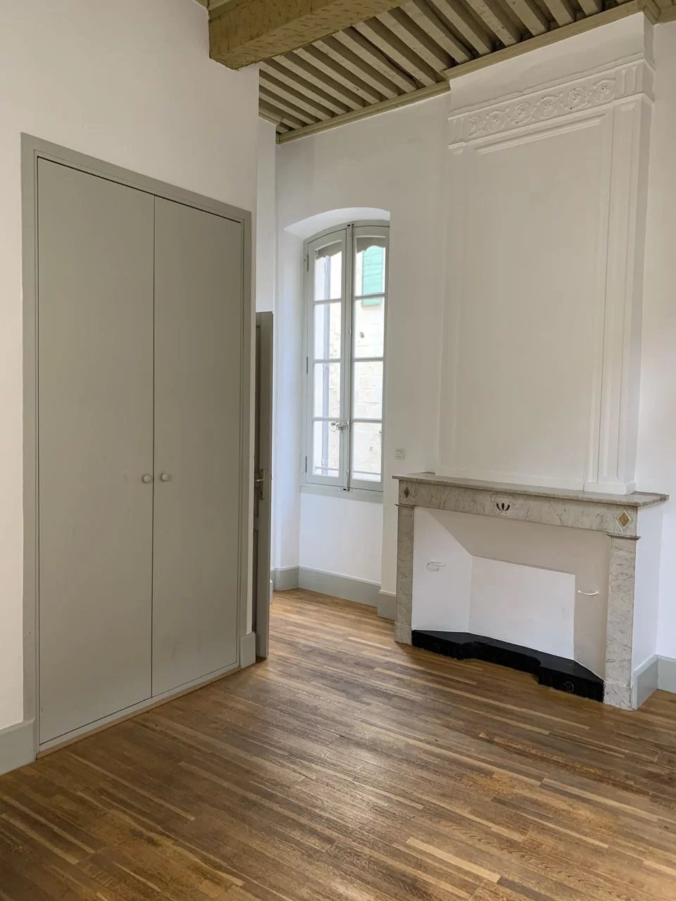 Location Appartement BEAUCAIRE 1 salles d'eau