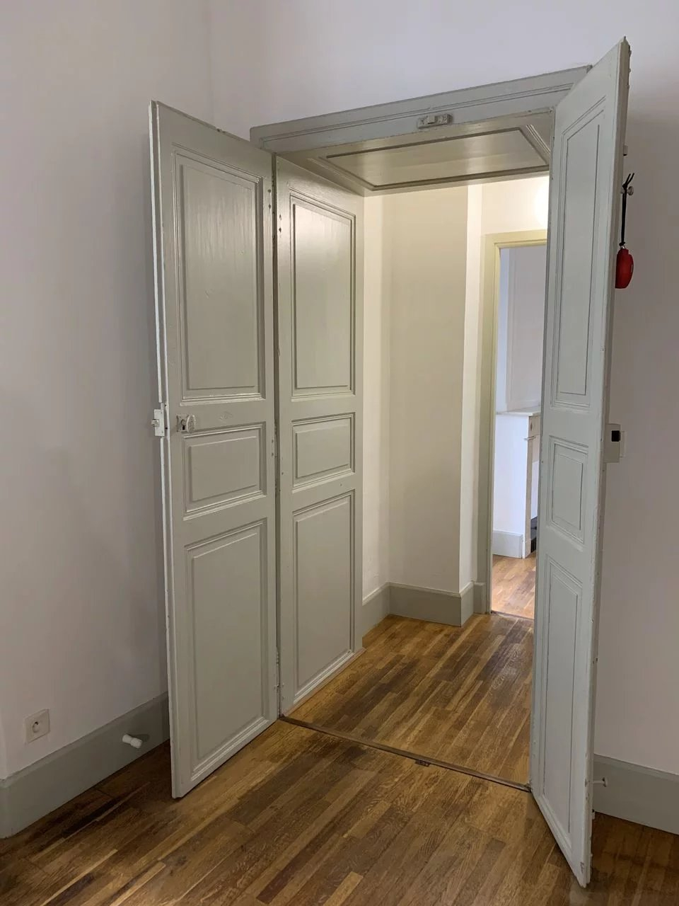 Location Appartement BEAUCAIRE 1 salles d'eau