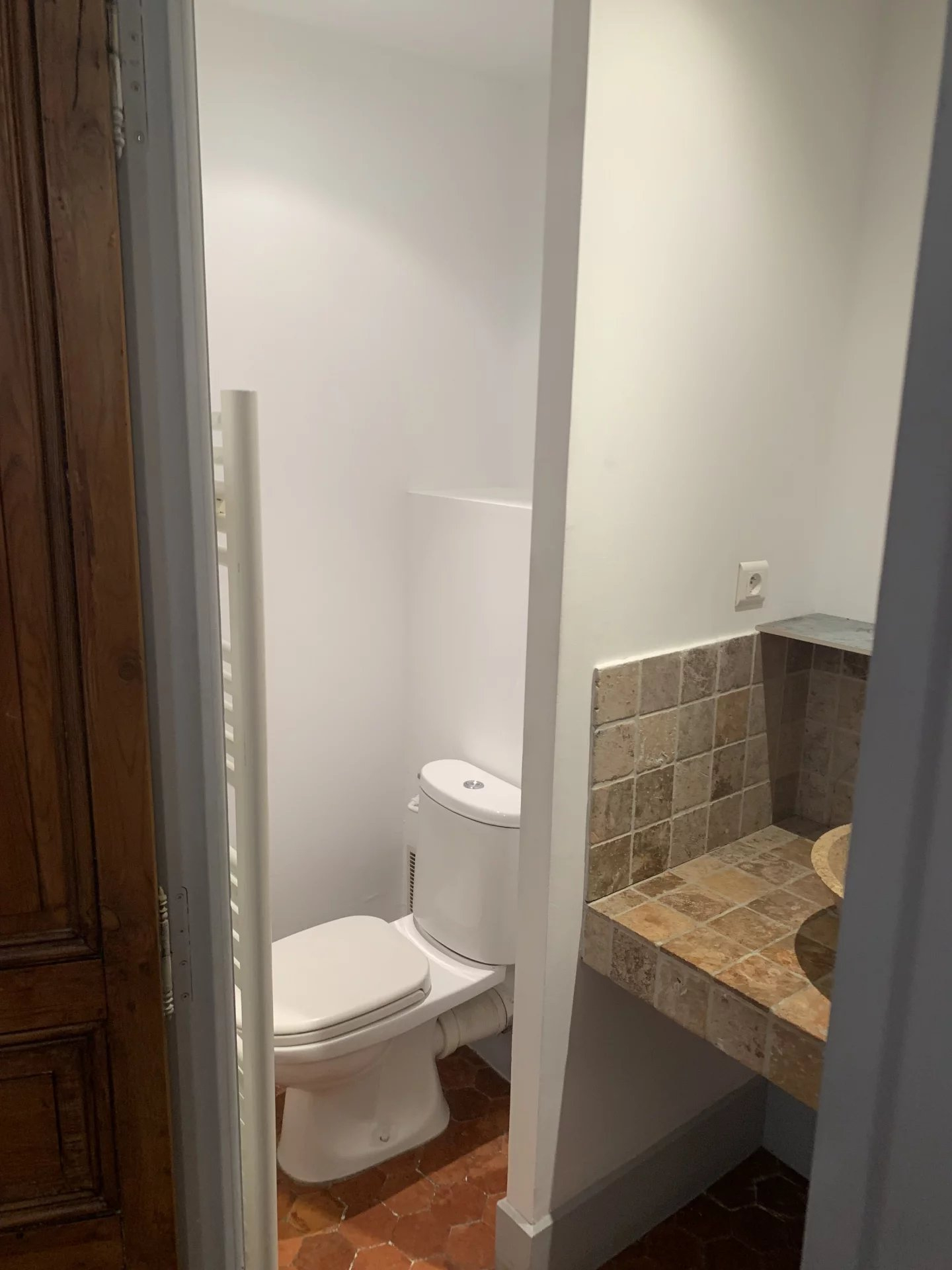 Location Appartement ARLES séjour de 20.2 m²