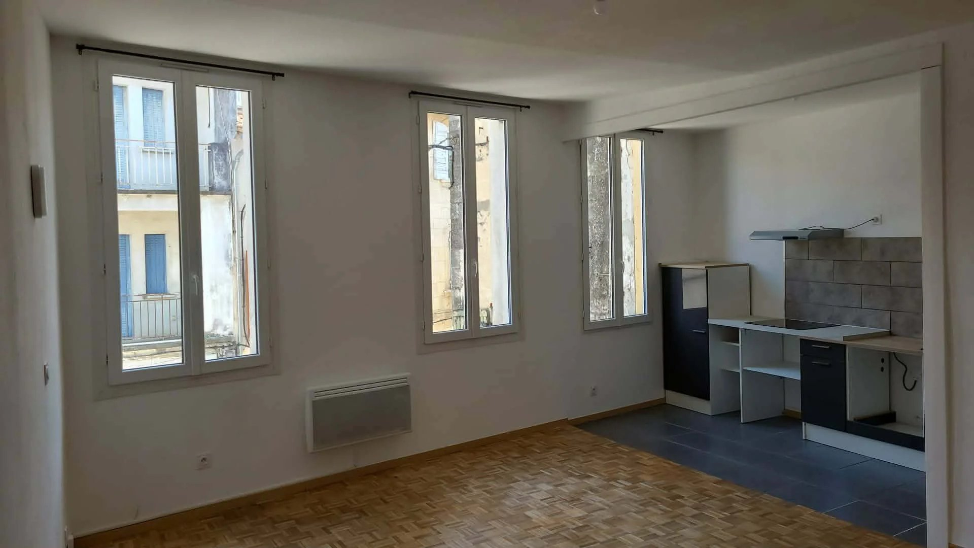Location Appartement TARASCON 1 salles d'eau